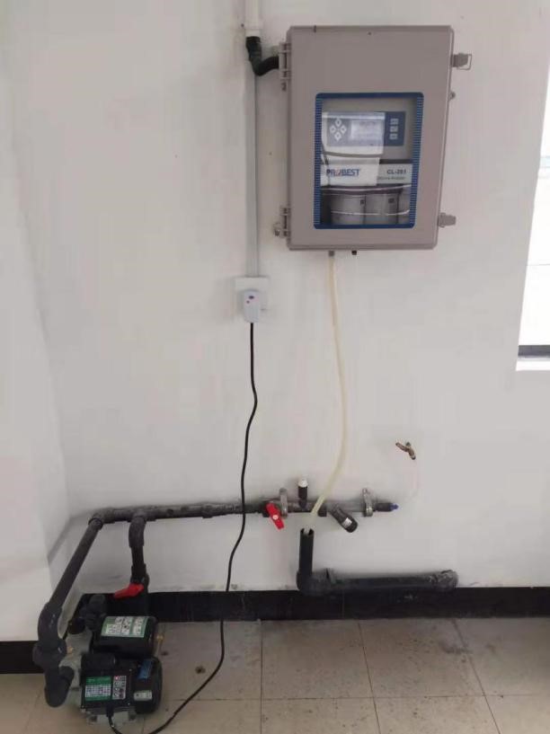 اختبار جودة مياه الصنبور